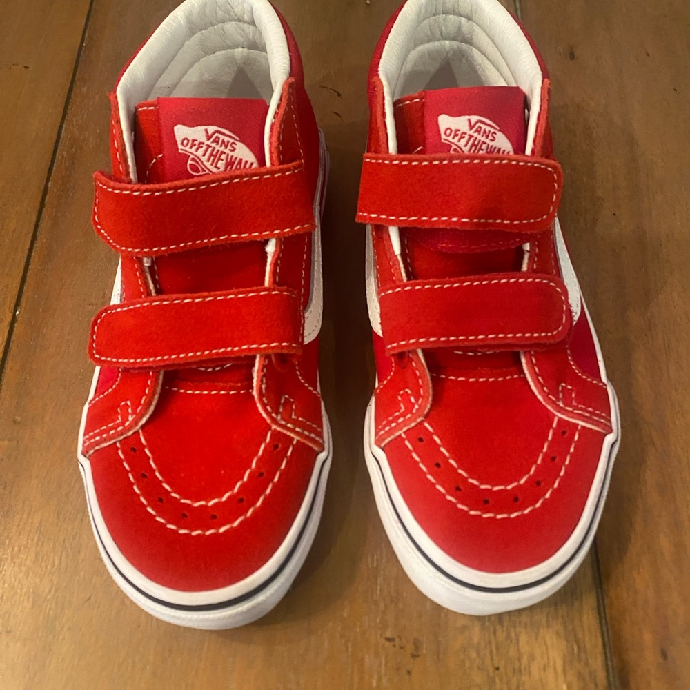 Vans kids size 12.0 Mid V shoes